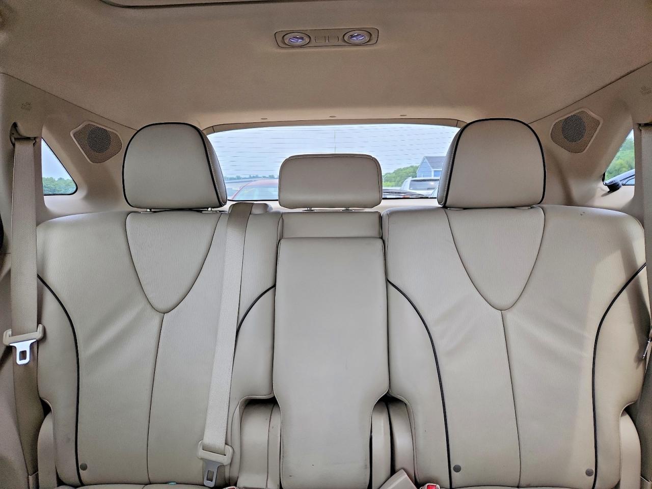 2011 TOYOTA VENZA