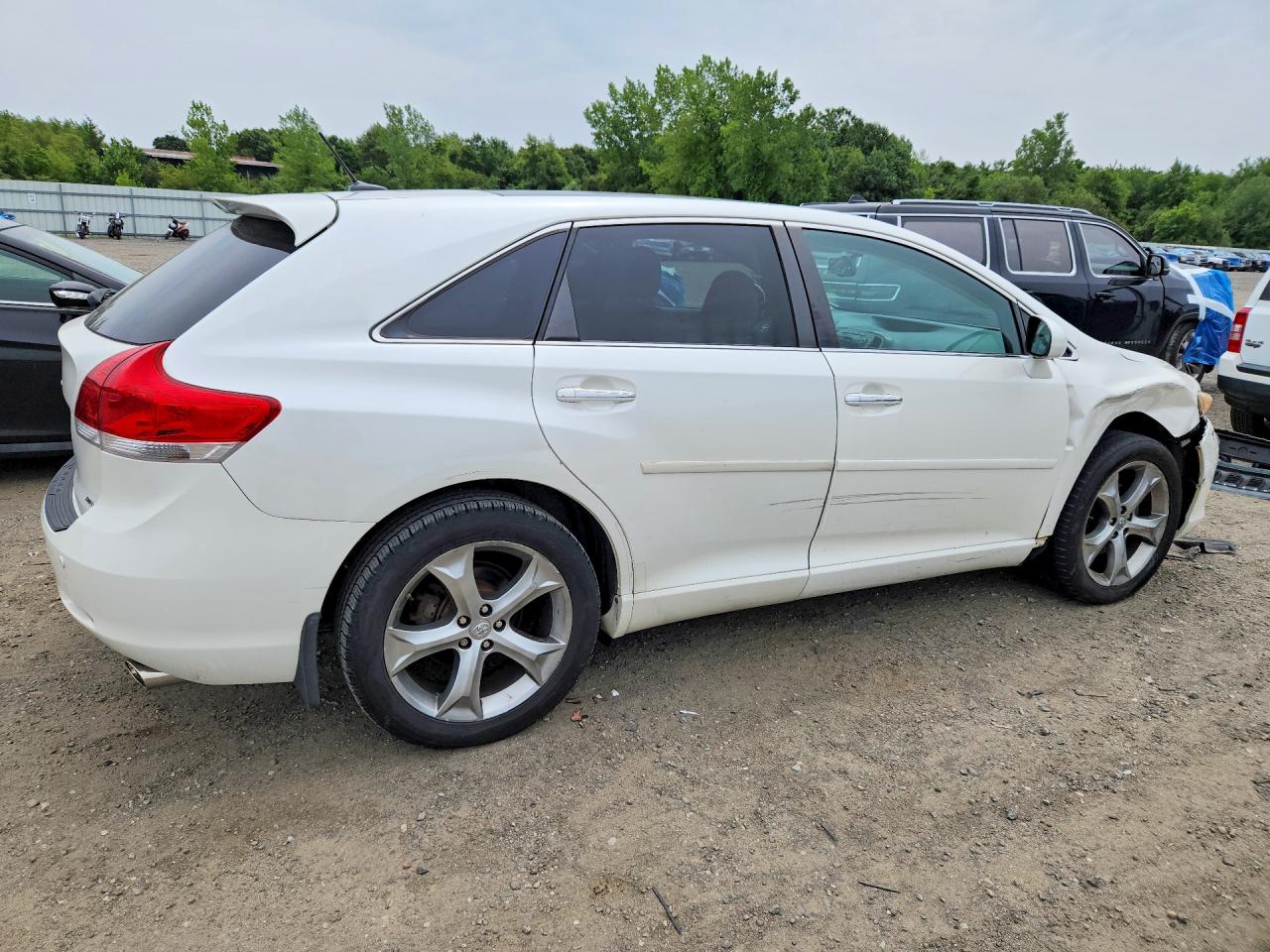 2011 TOYOTA VENZA