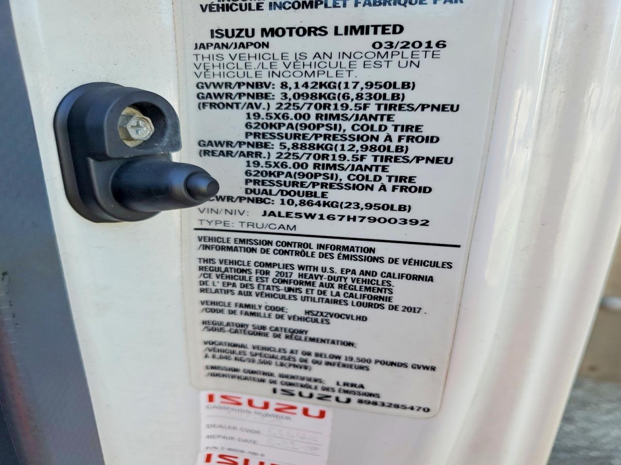 2017 ISUZU NQR