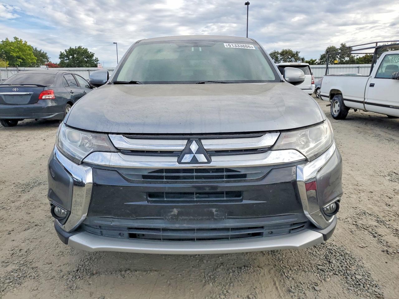 2016 MITSUBISHI OUTLANDER