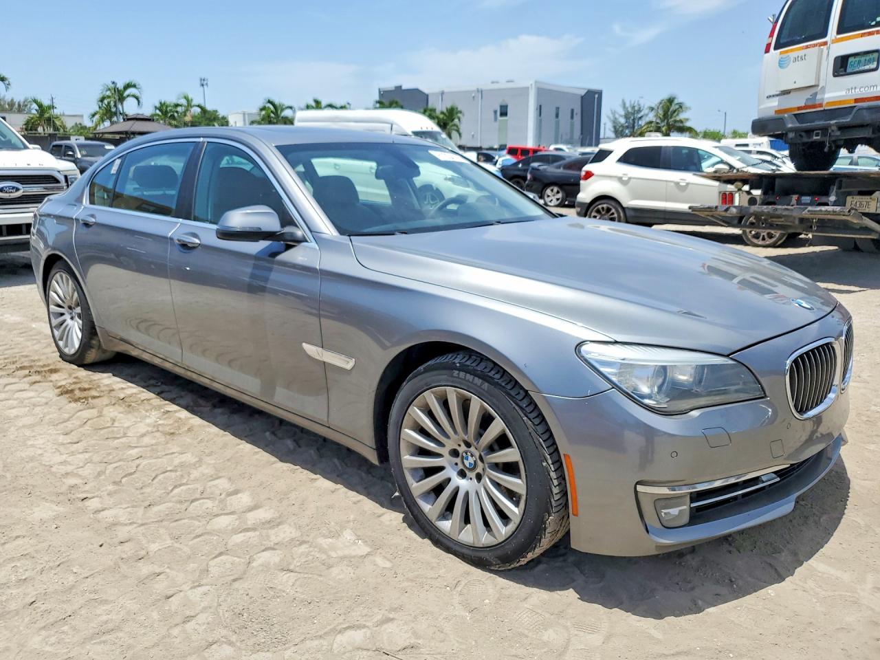 2013 BMW 7 SERIES