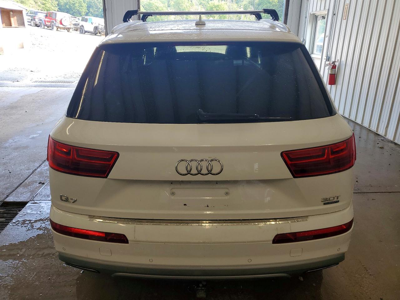 2017 AUDI Q7