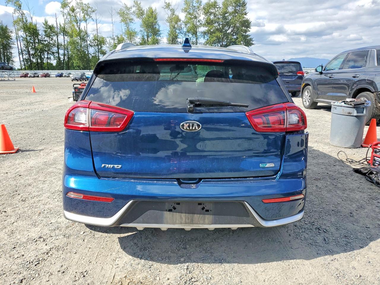 2019 KIA NIRO