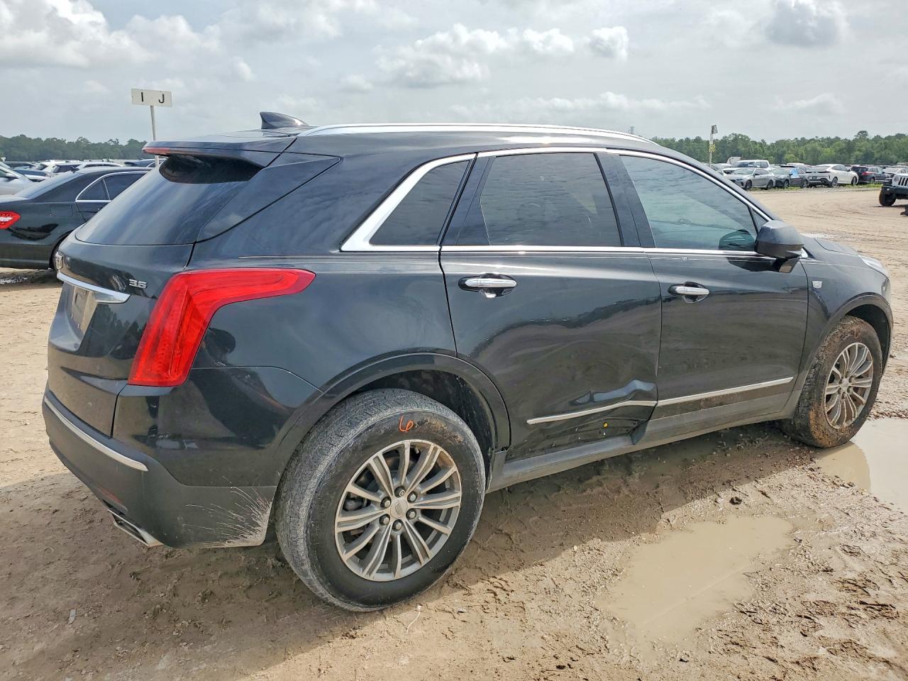 2019 CADILLAC XT5