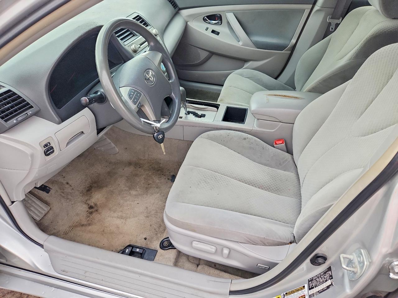 2009 TOYOTA CAMRY