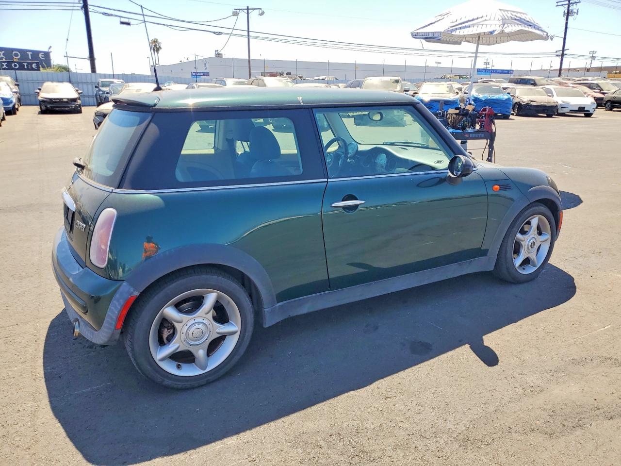 2004 MINI COOPER