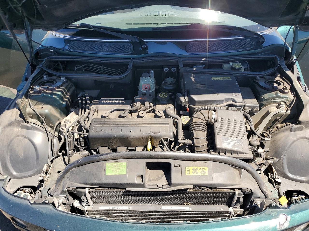 2004 MINI COOPER