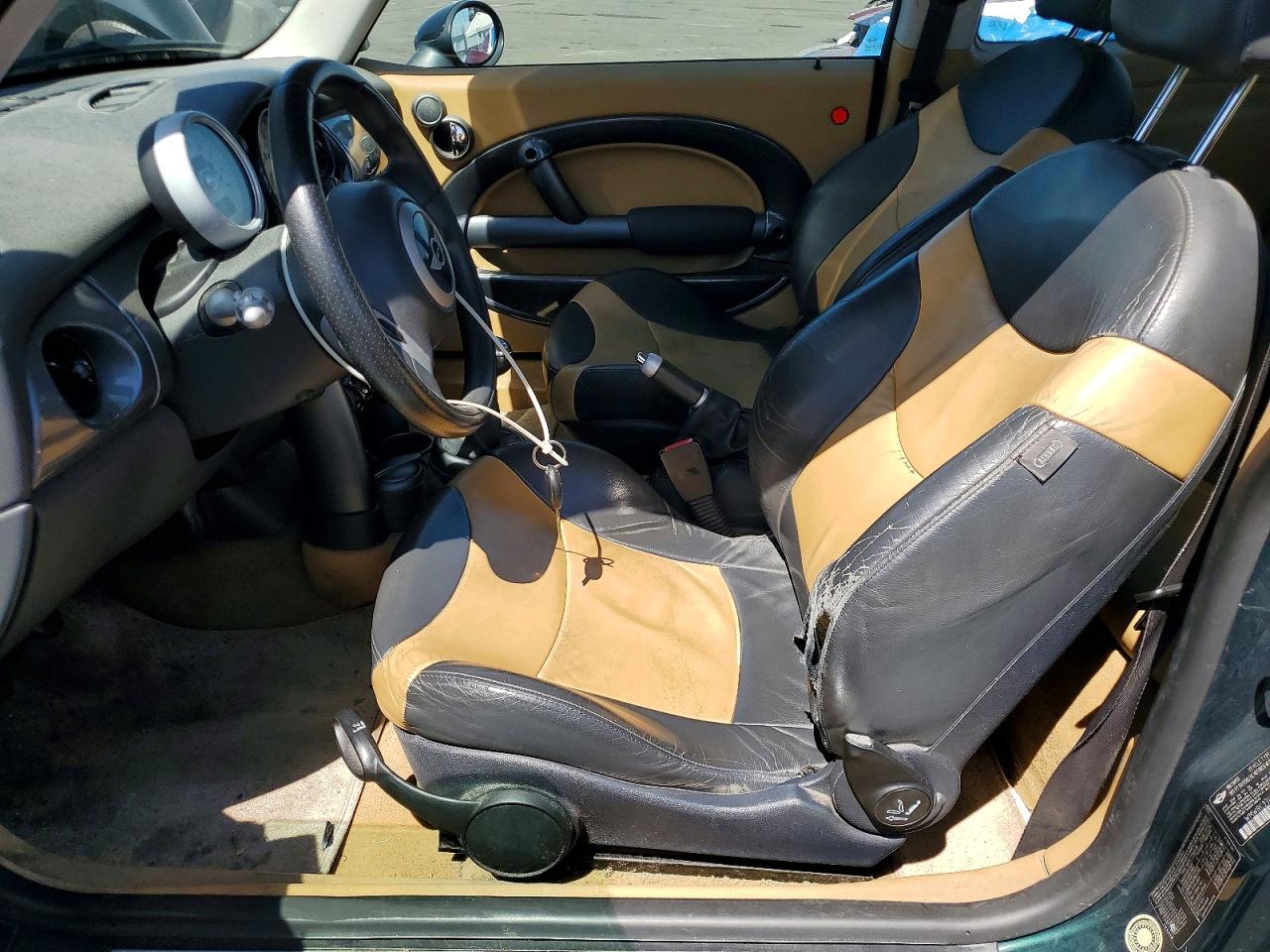 2004 MINI COOPER