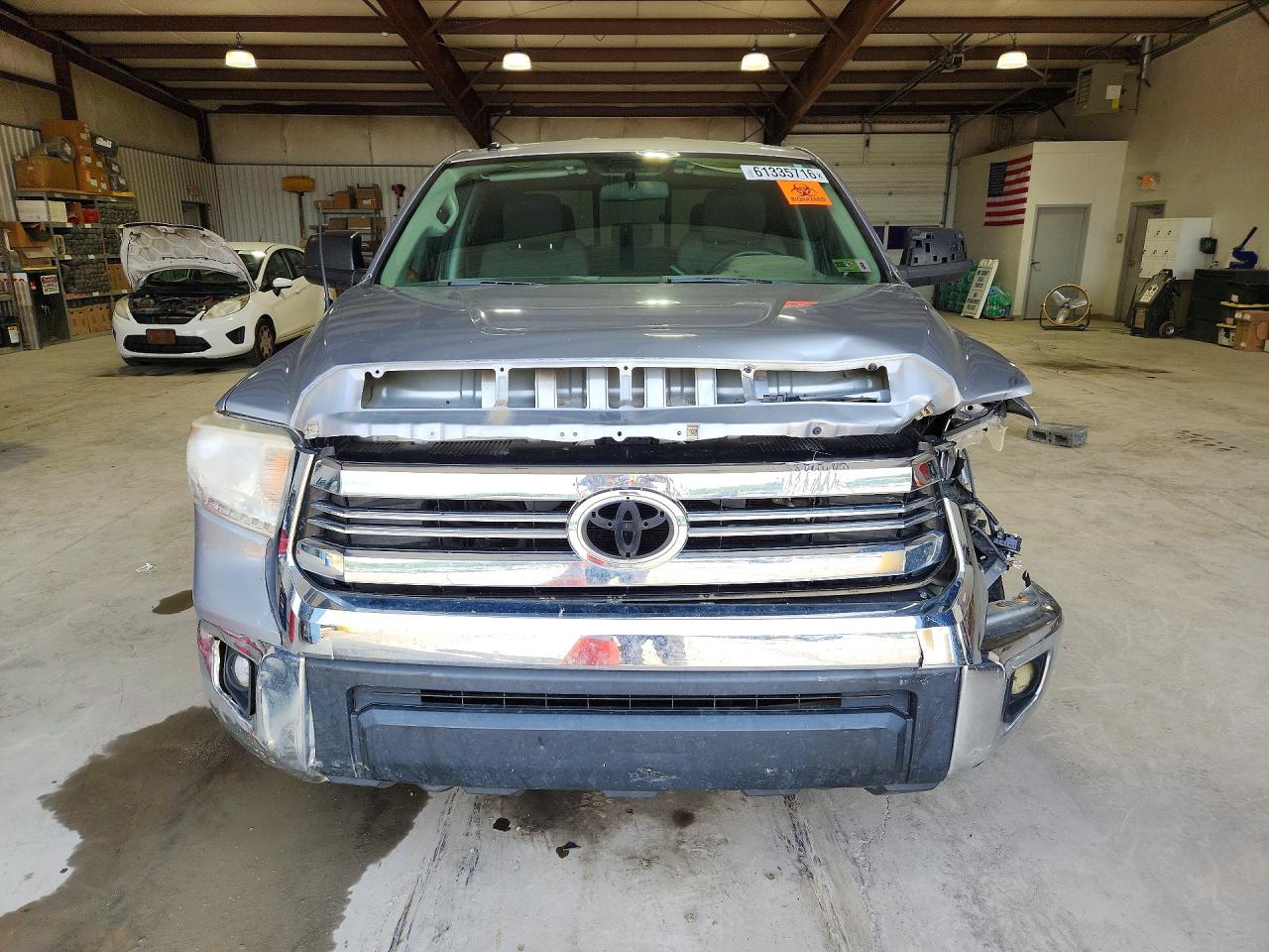 2016 TOYOTA TUNDRA