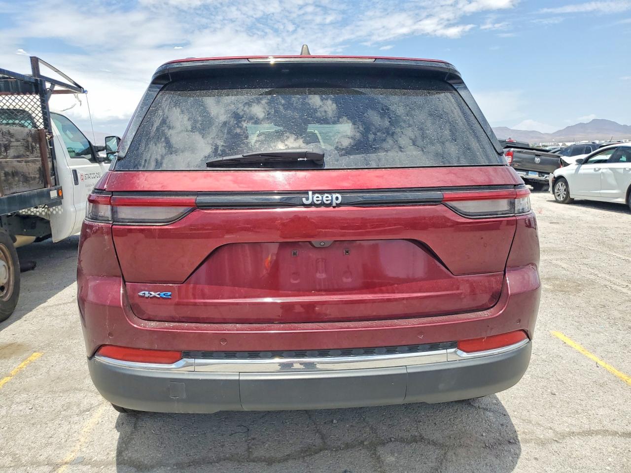 2024 JEEP GRAND CHER