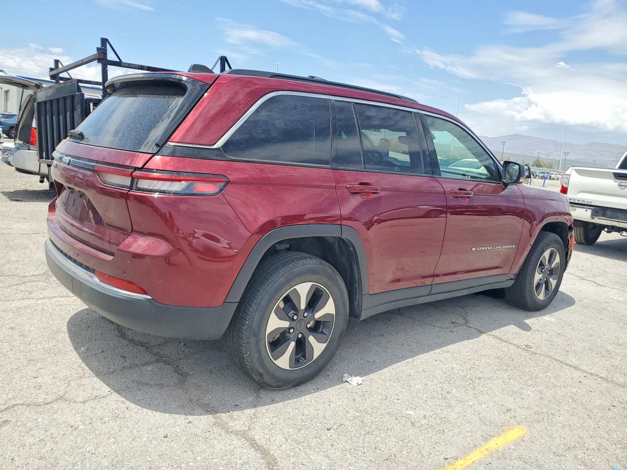 2024 JEEP GRAND CHER
