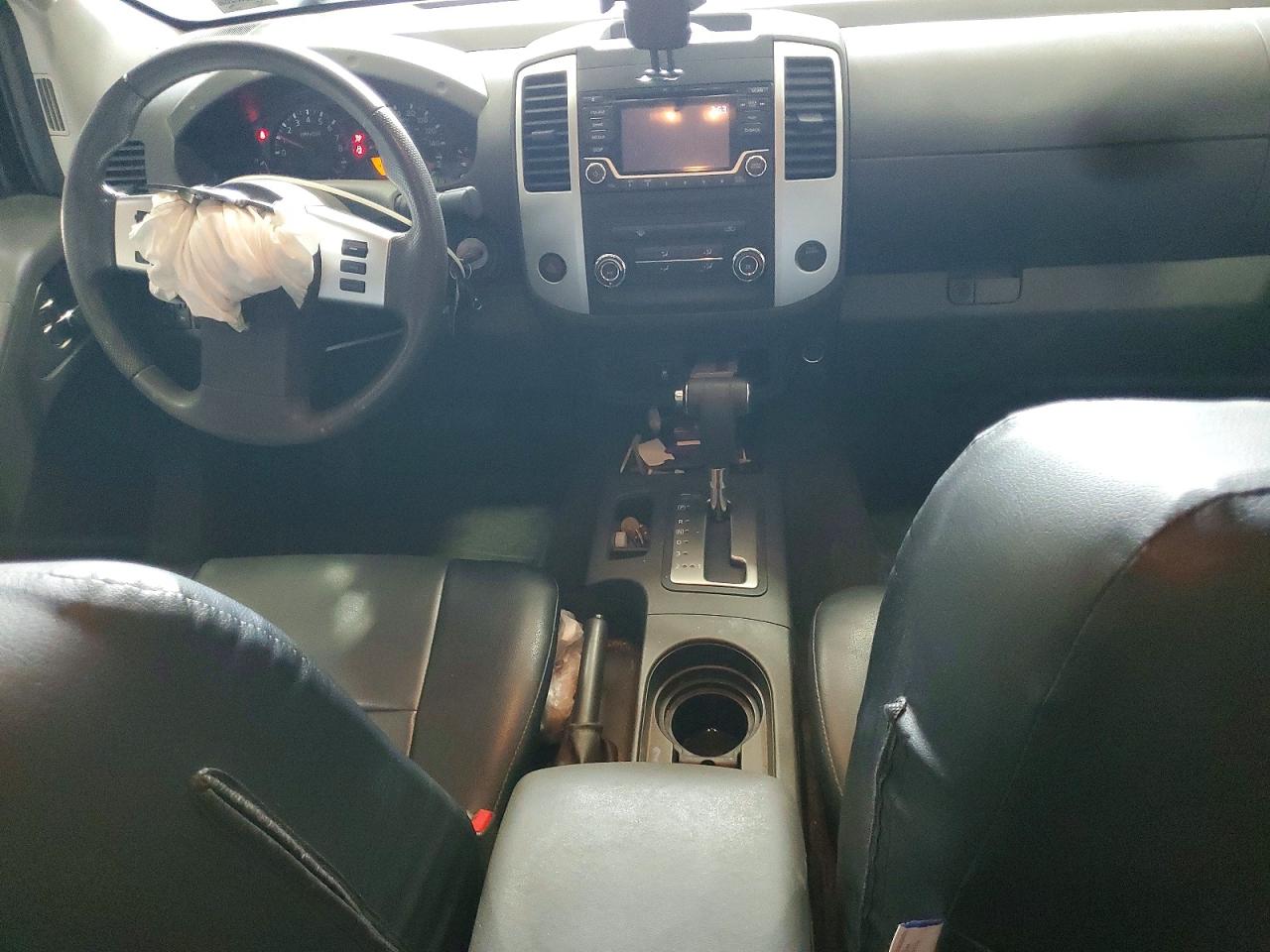 2016 NISSAN FRONTIER