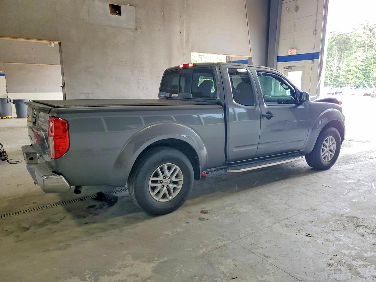 2016 NISSAN FRONTIER