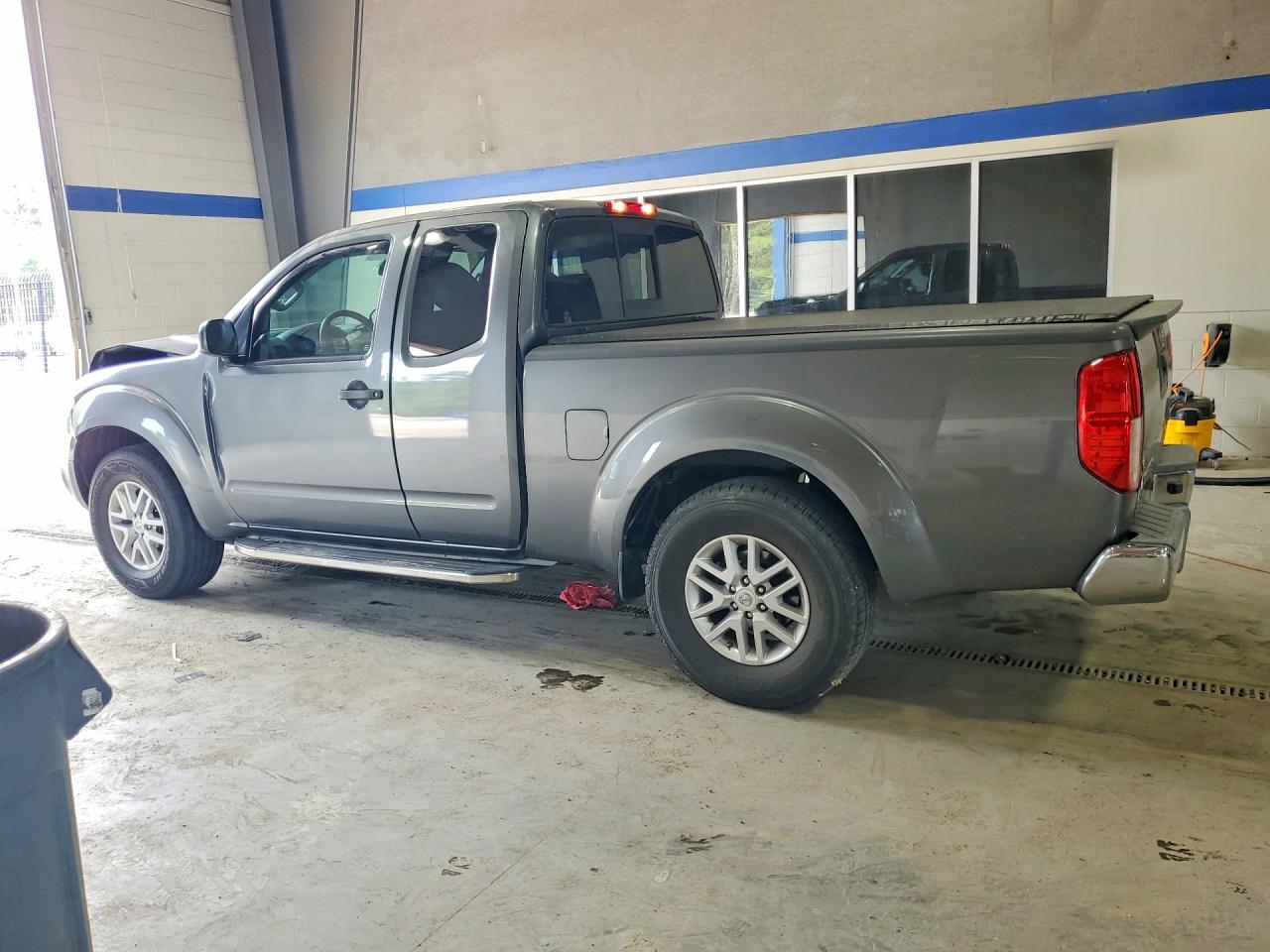 2016 NISSAN FRONTIER