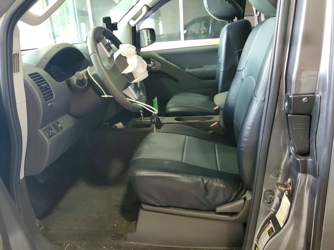 2016 NISSAN FRONTIER