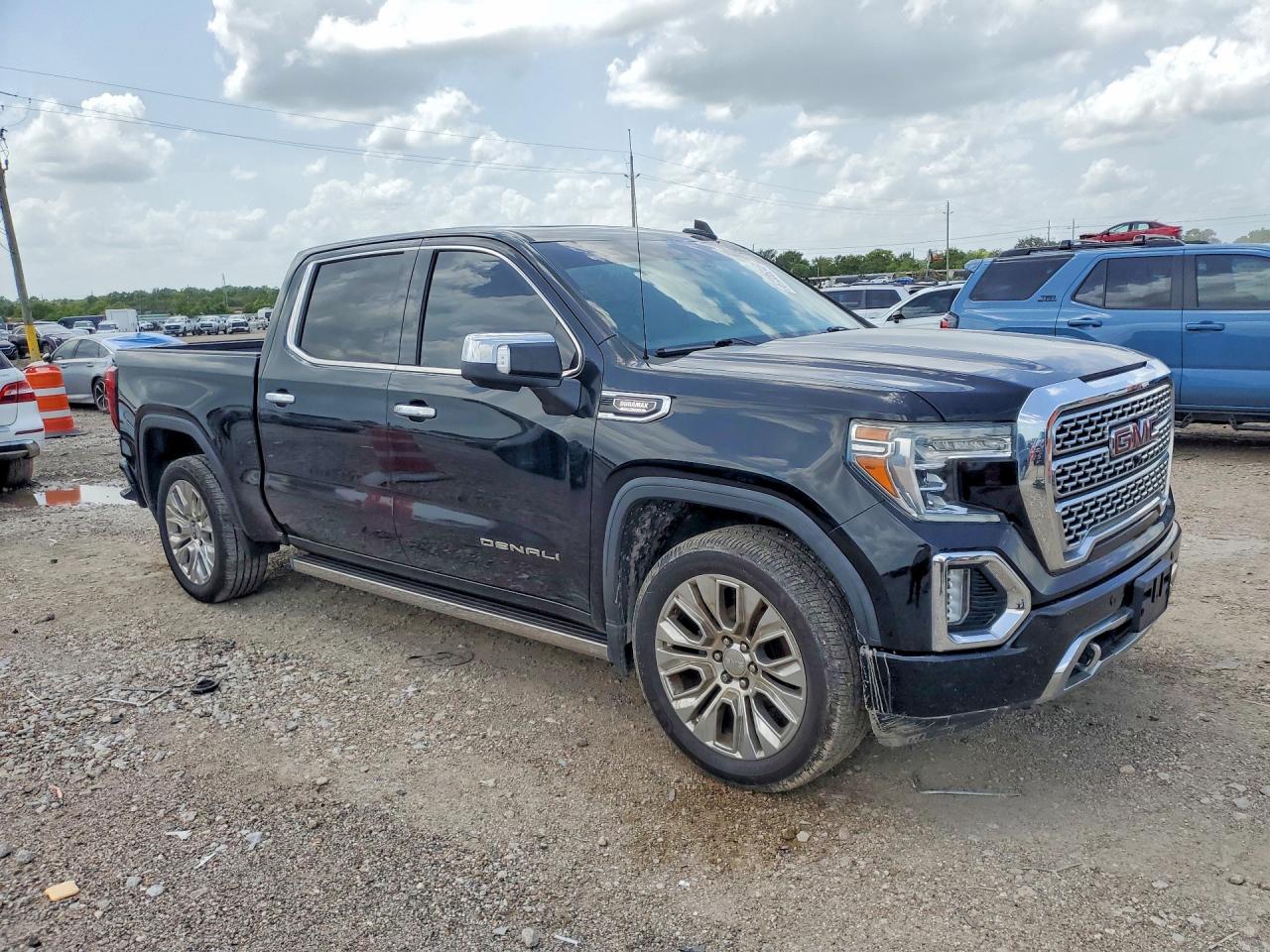 2020 GMC SIERRA