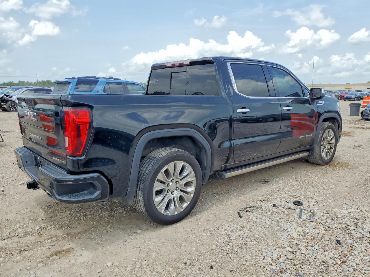 2020 GMC SIERRA