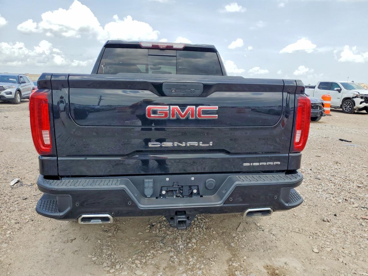 2020 GMC SIERRA