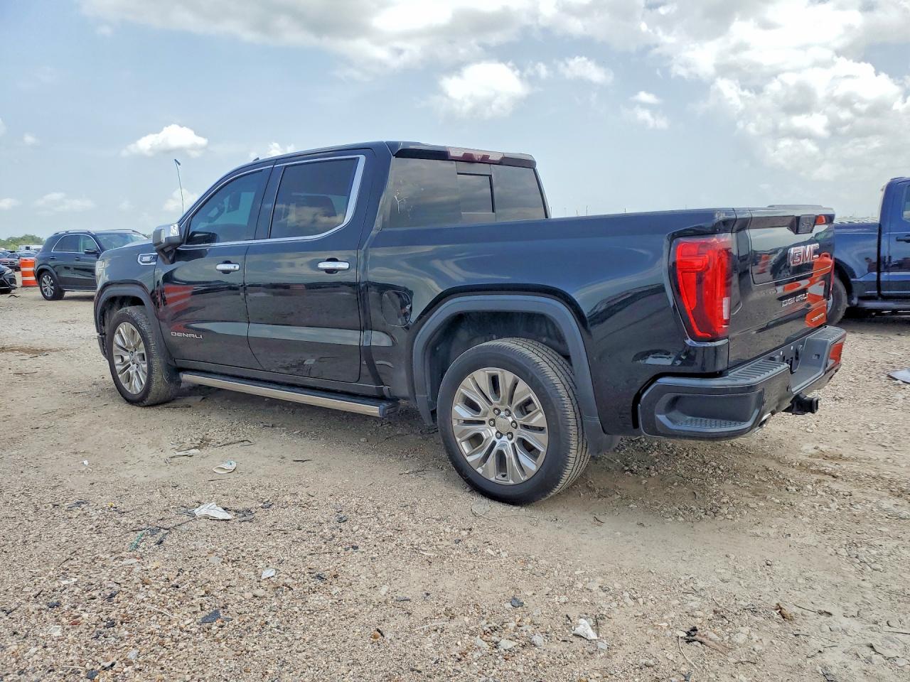 2020 GMC SIERRA