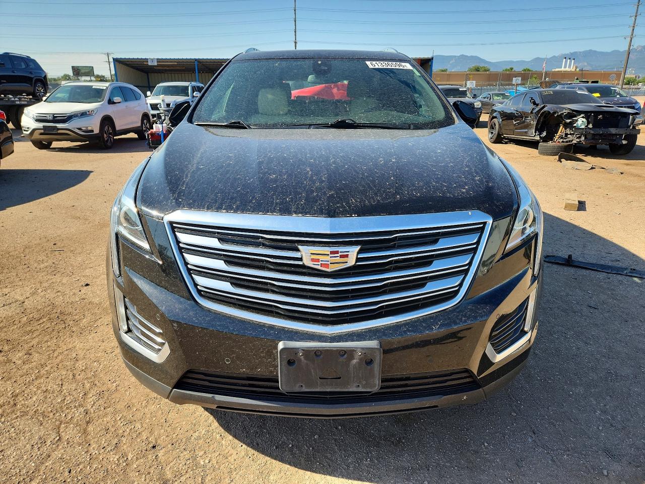 2017 CADILLAC XT5