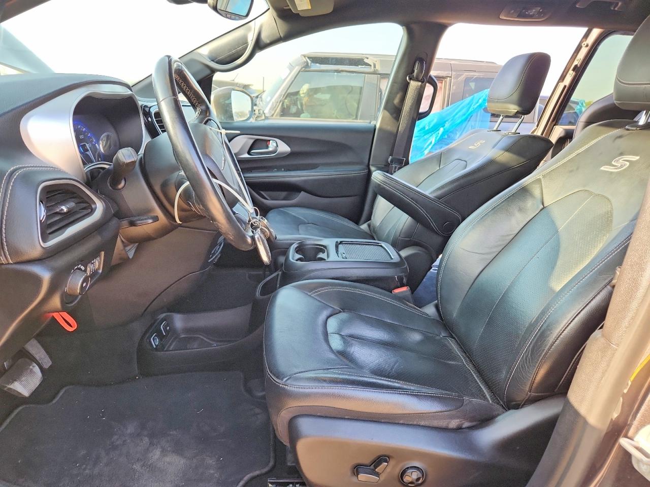 2021 CHRYSLER PACIFICA