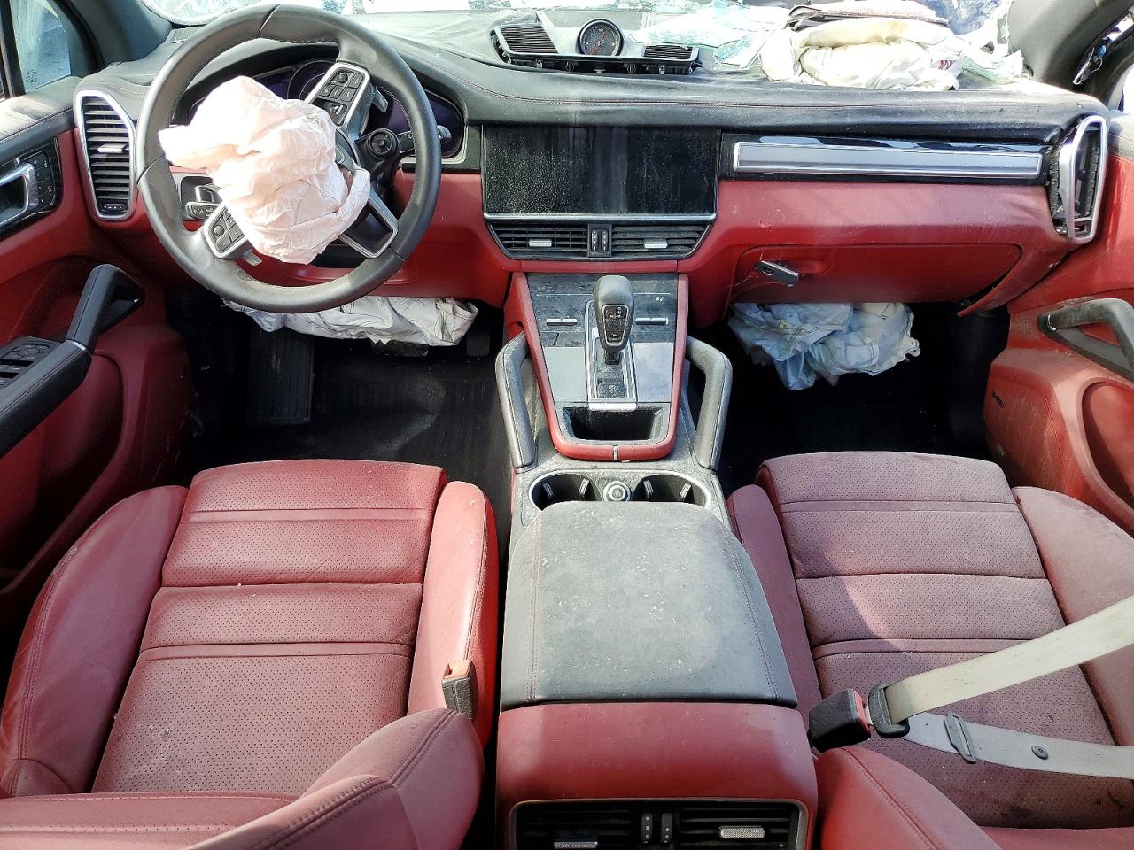2023 PORSCHE CAYENNE