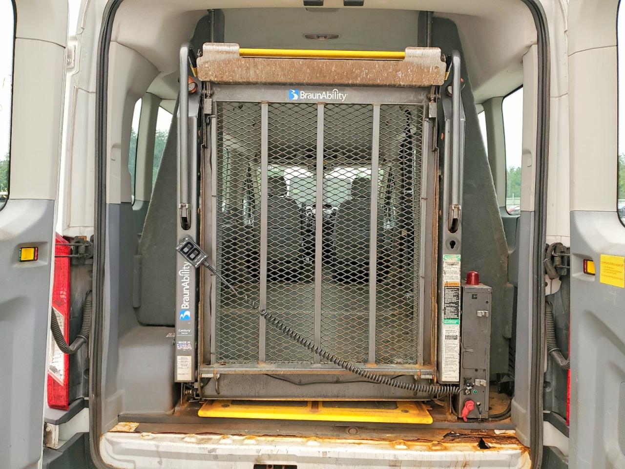 2017 FORD TRANSIT