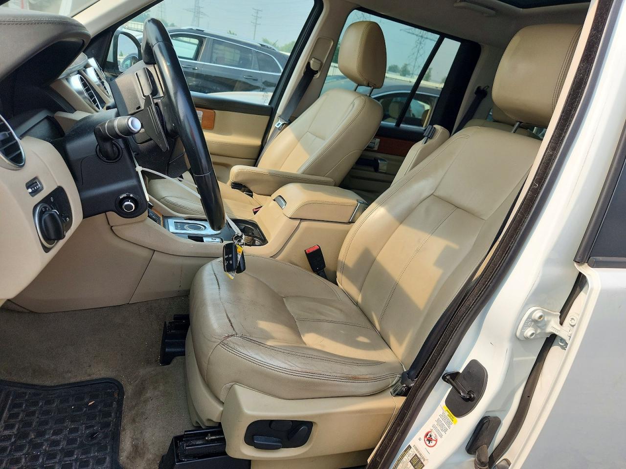 2016 LAND ROVER LR4