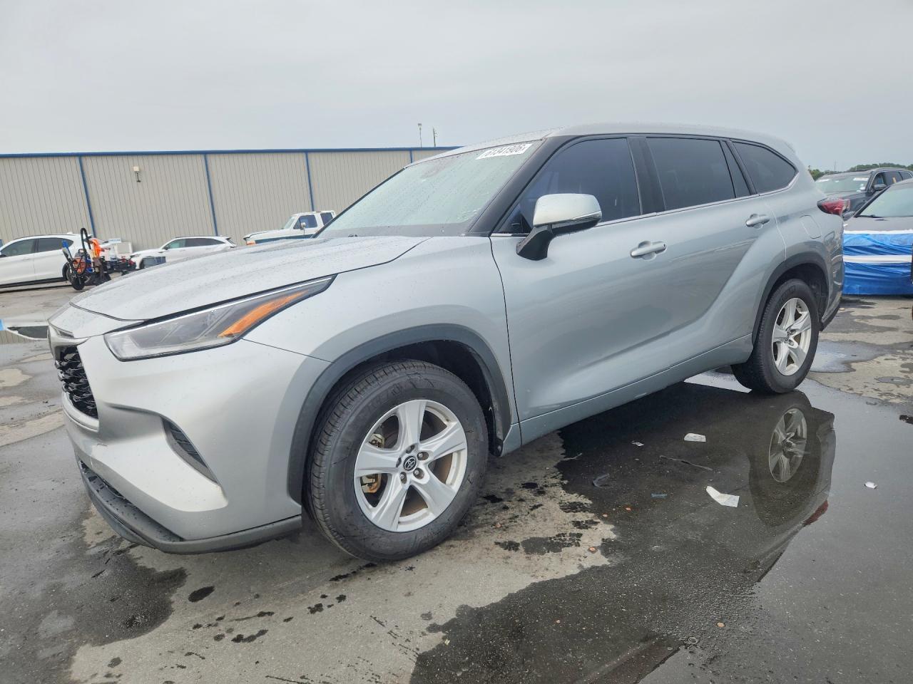 2021 TOYOTA HIGHLANDER