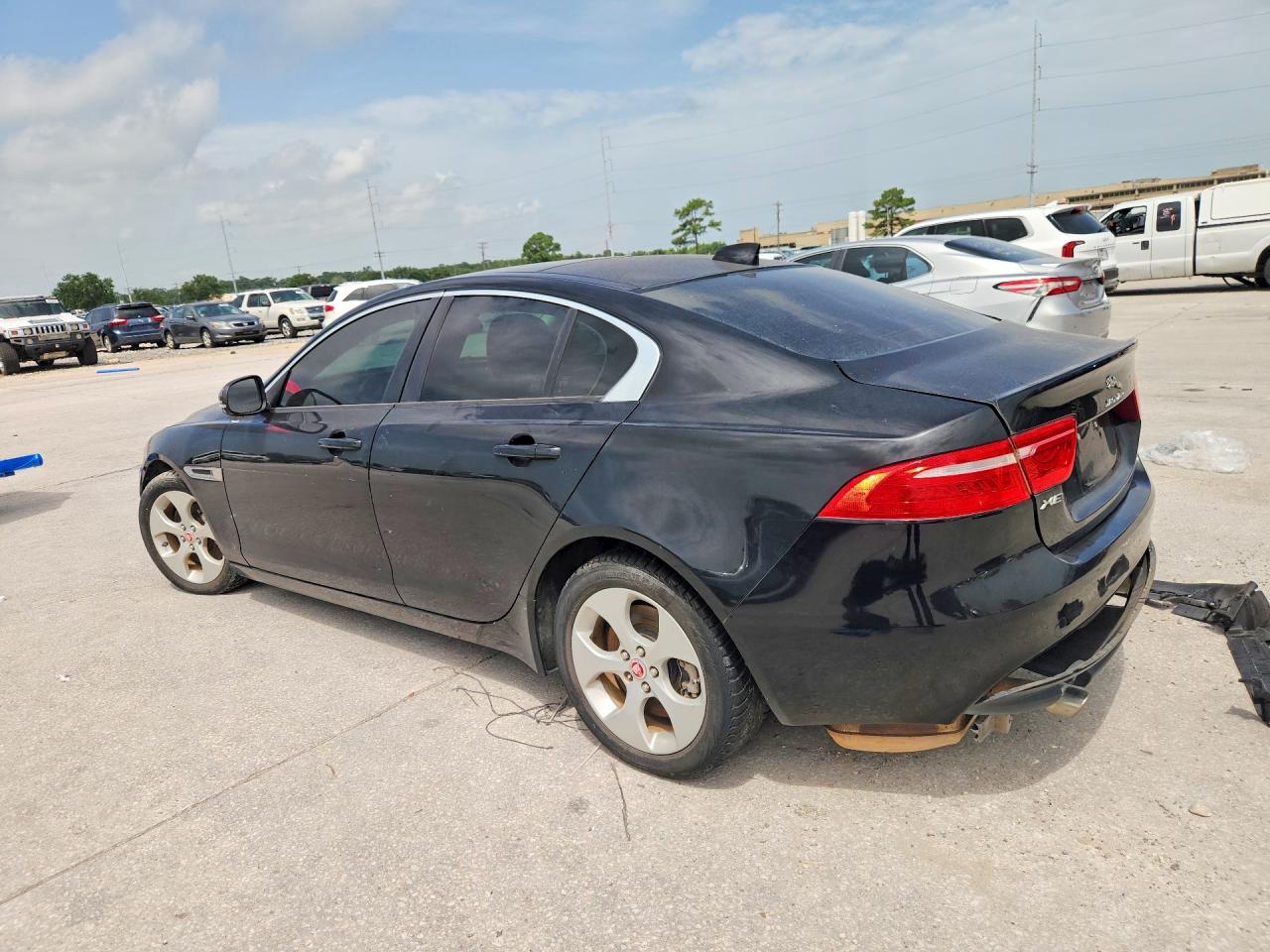 2018 JAGUAR XE