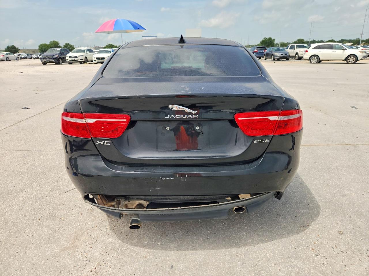 2018 JAGUAR XE