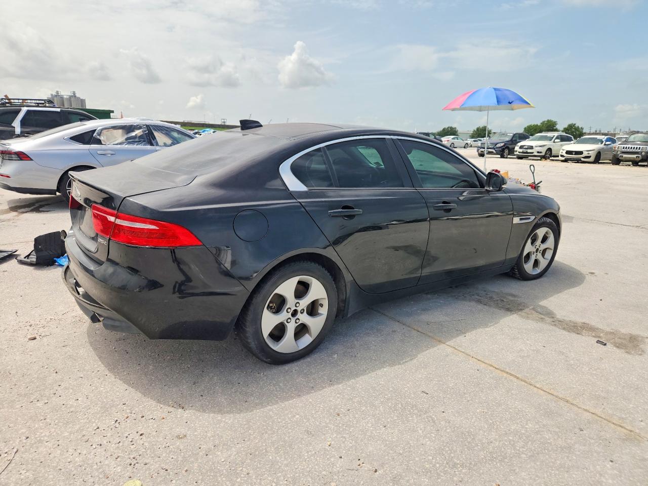 2018 JAGUAR XE