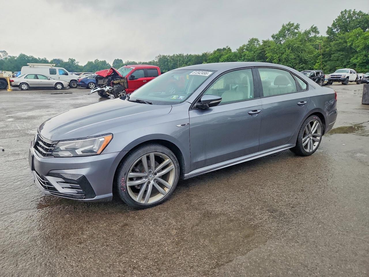 2018 VOLKSWAGEN PASSAT