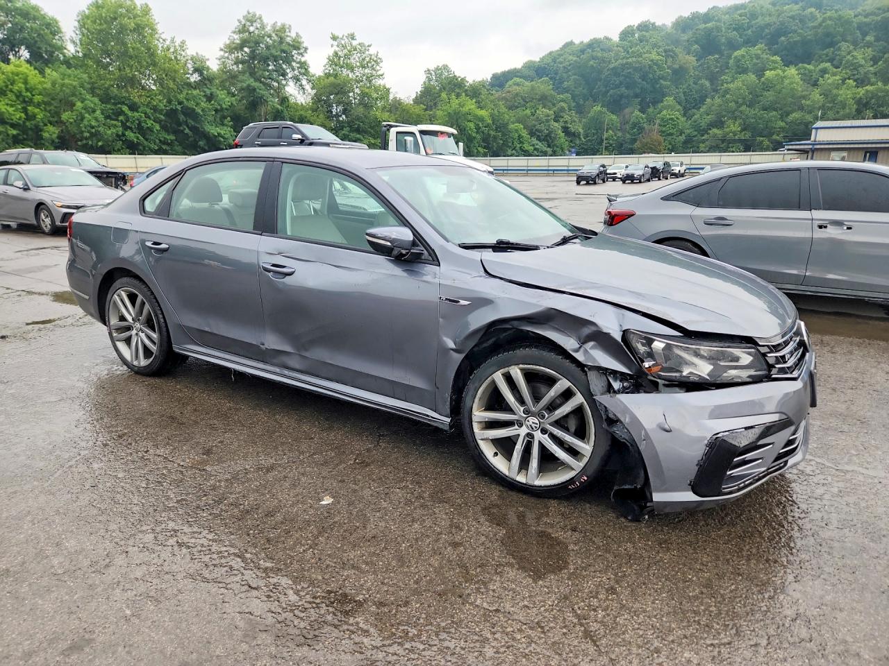 2018 VOLKSWAGEN PASSAT