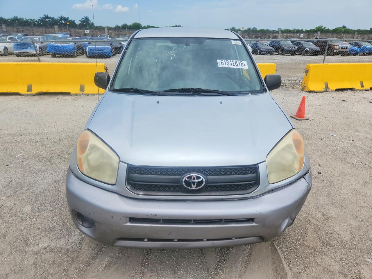 2005 TOYOTA RAV4 BASE
