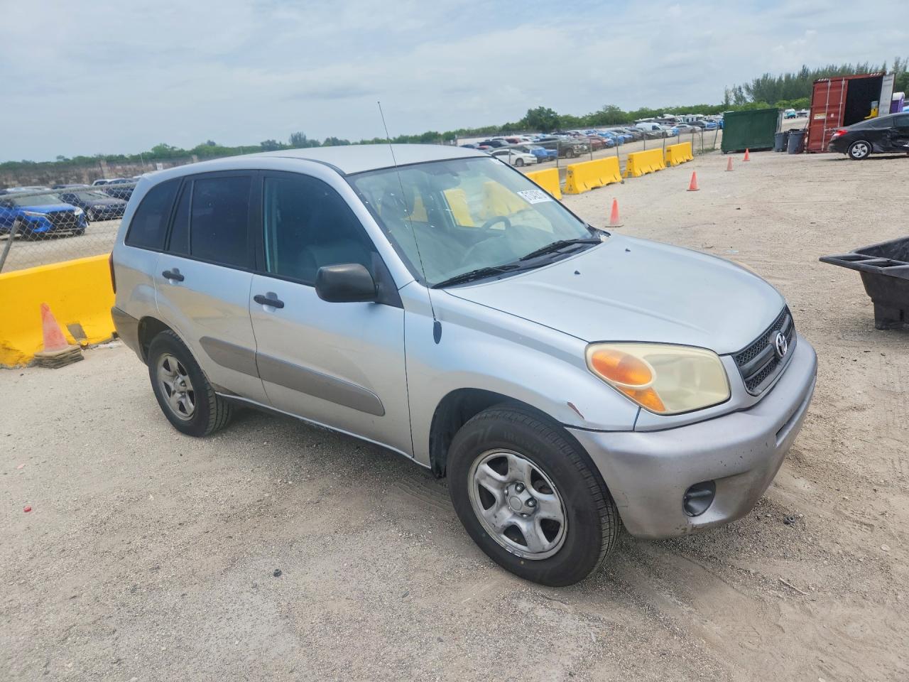 2005 TOYOTA RAV4 BASE