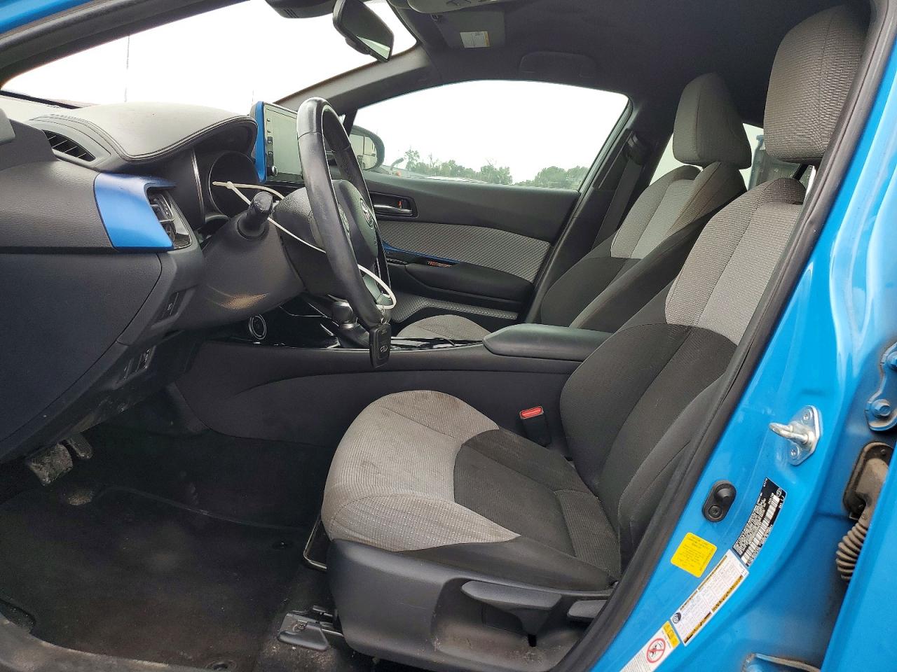 2019 TOYOTA C-HR