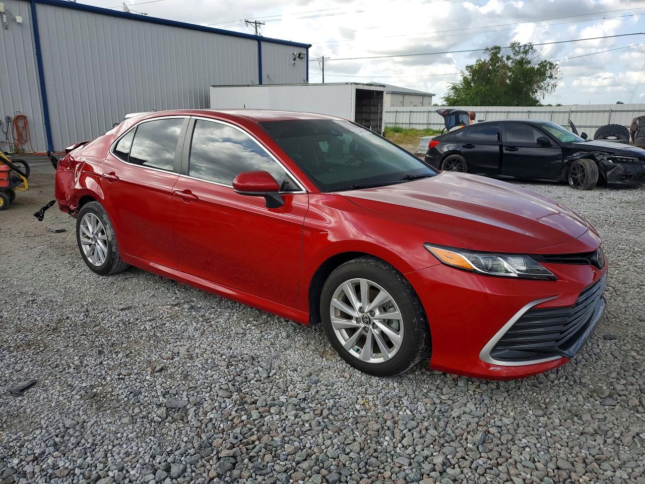 2023 TOYOTA CAMRY