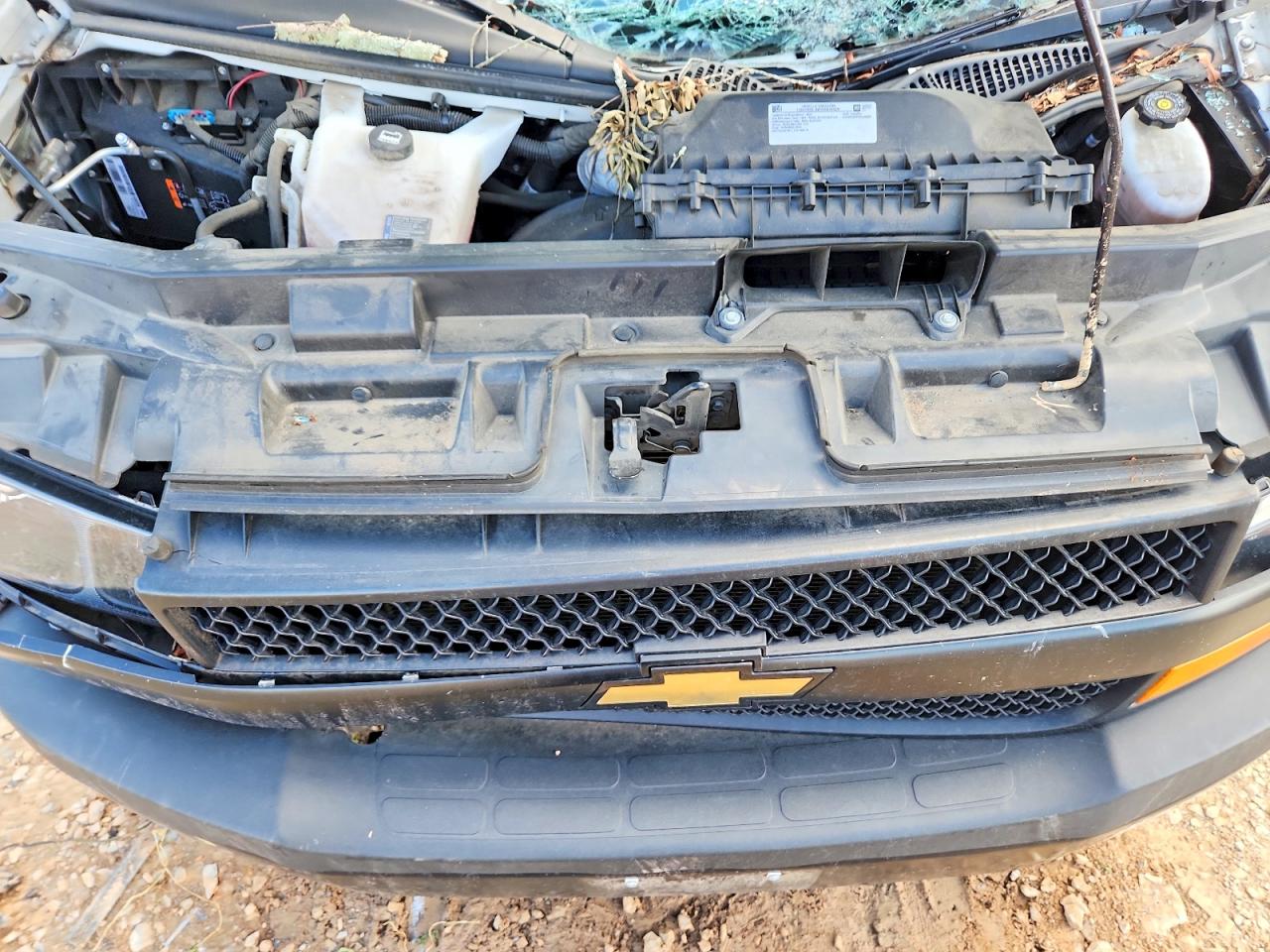2022 CHEVROLET EXPRESS
