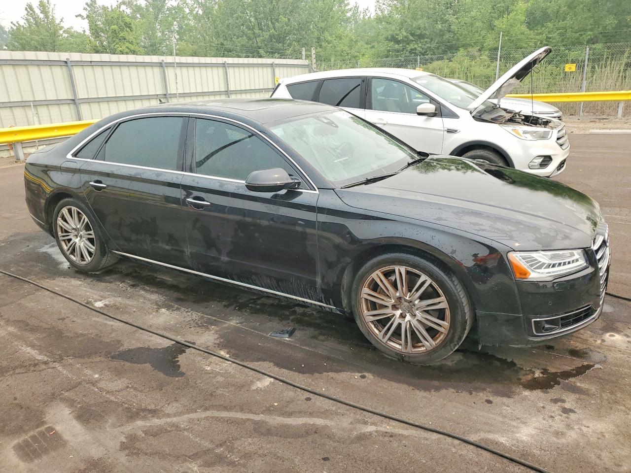 2016 AUDI A8