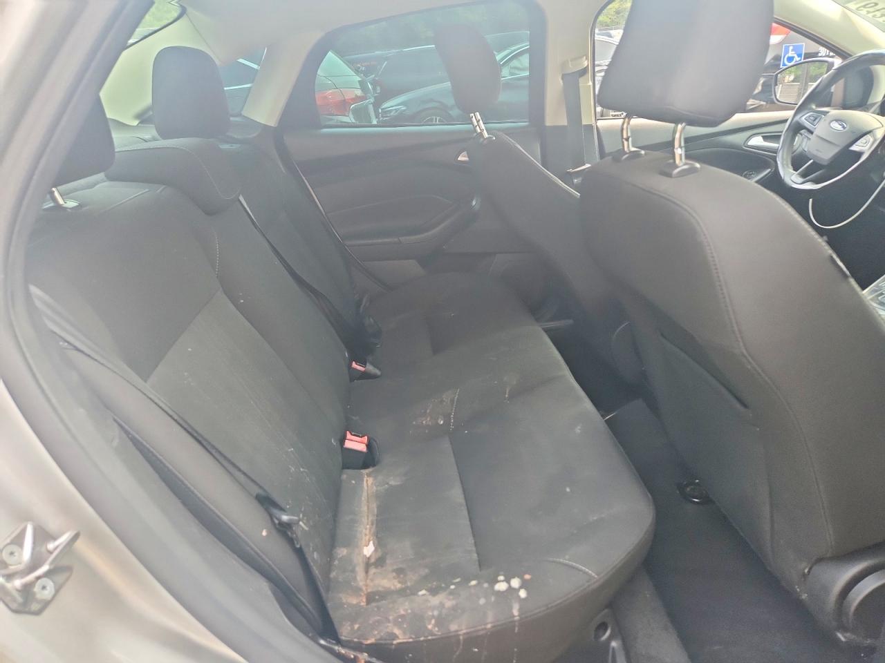 2015 FORD FOCUS