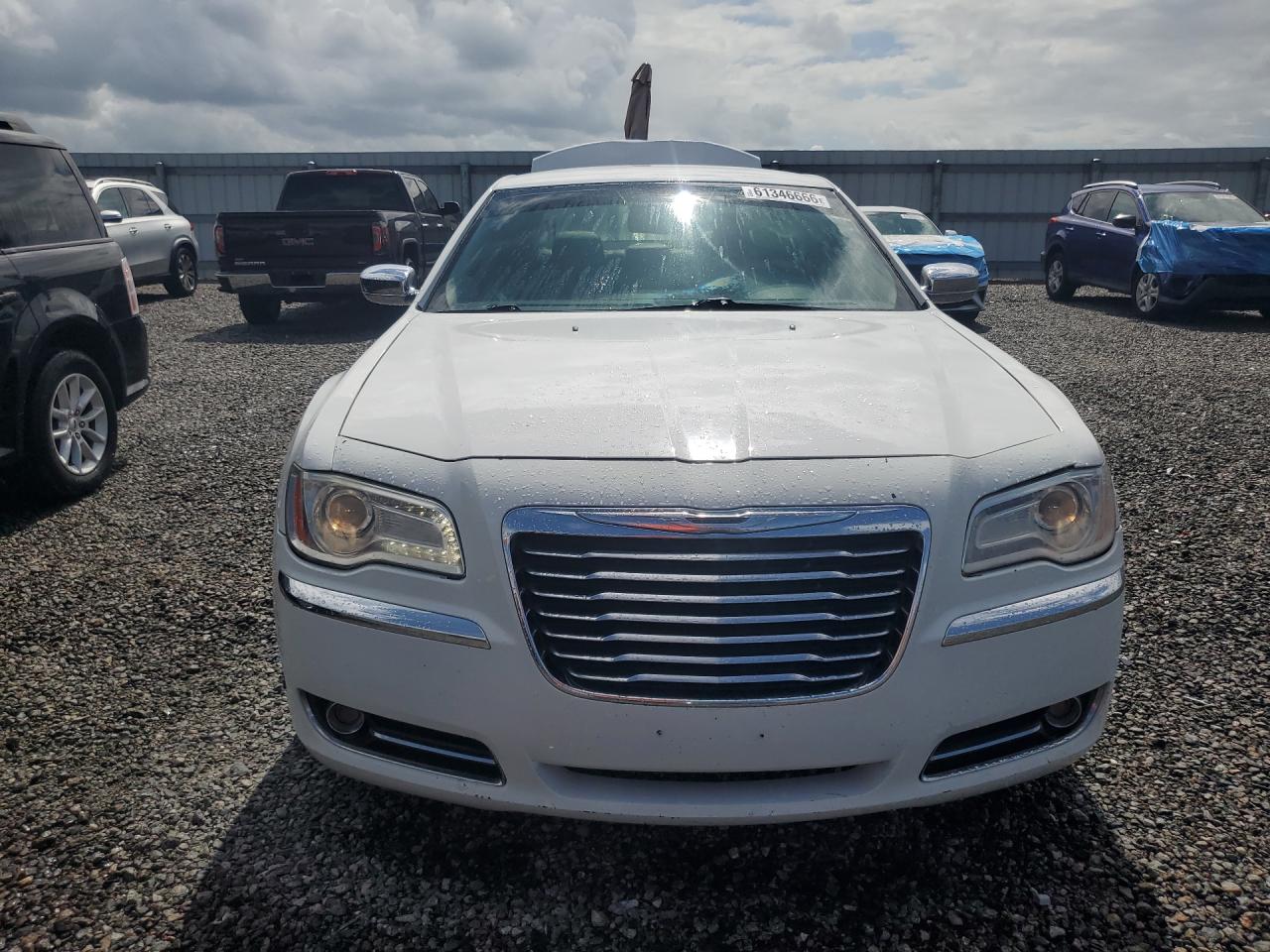 2013 CHRYSLER 300