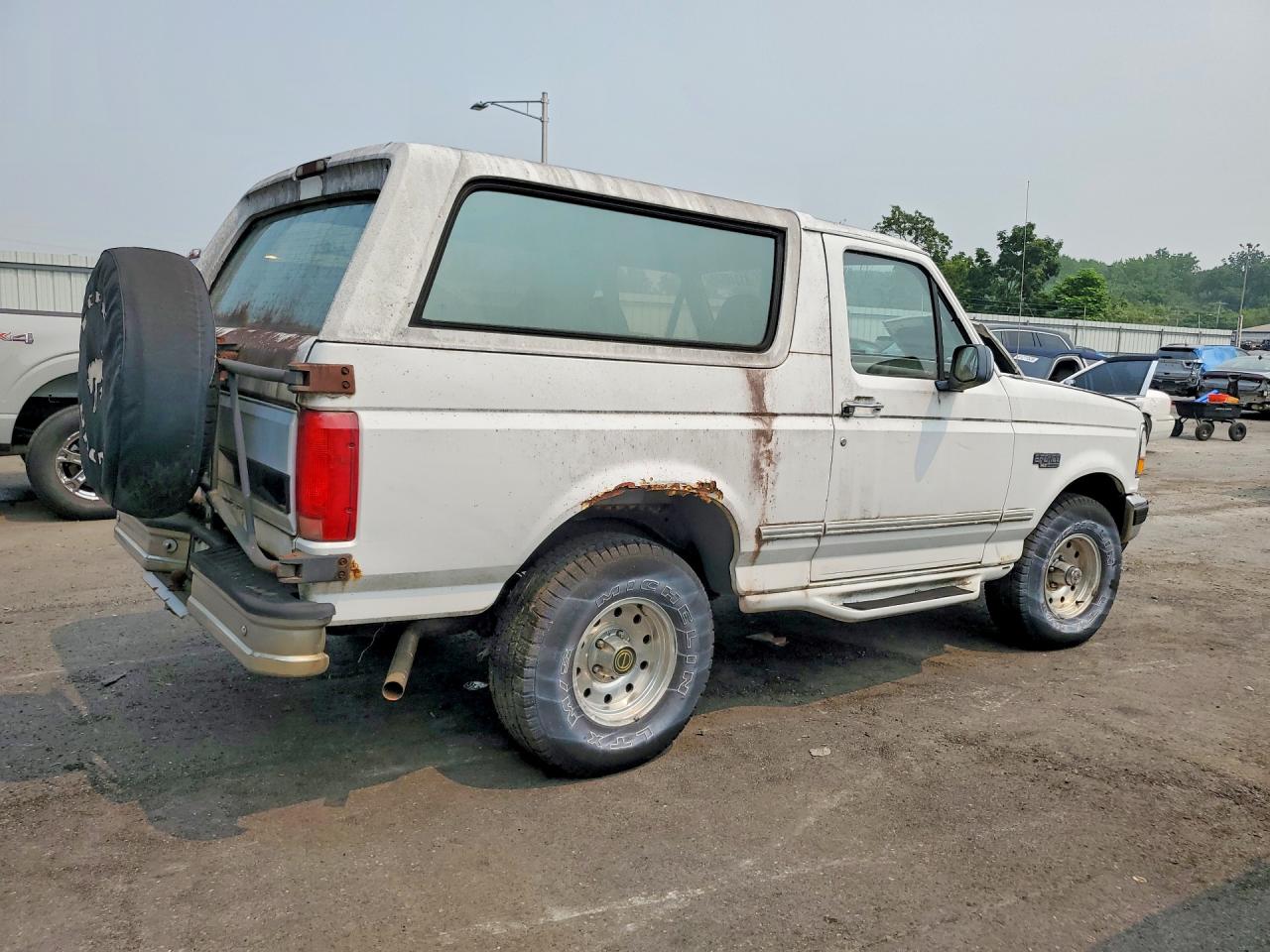 1995 FORD BRONCO