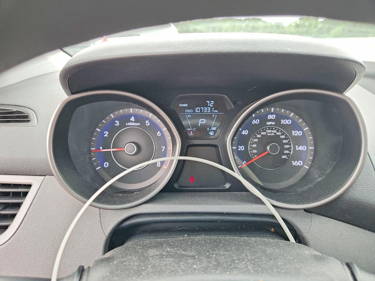 2013 HYUNDAI ELANTRA