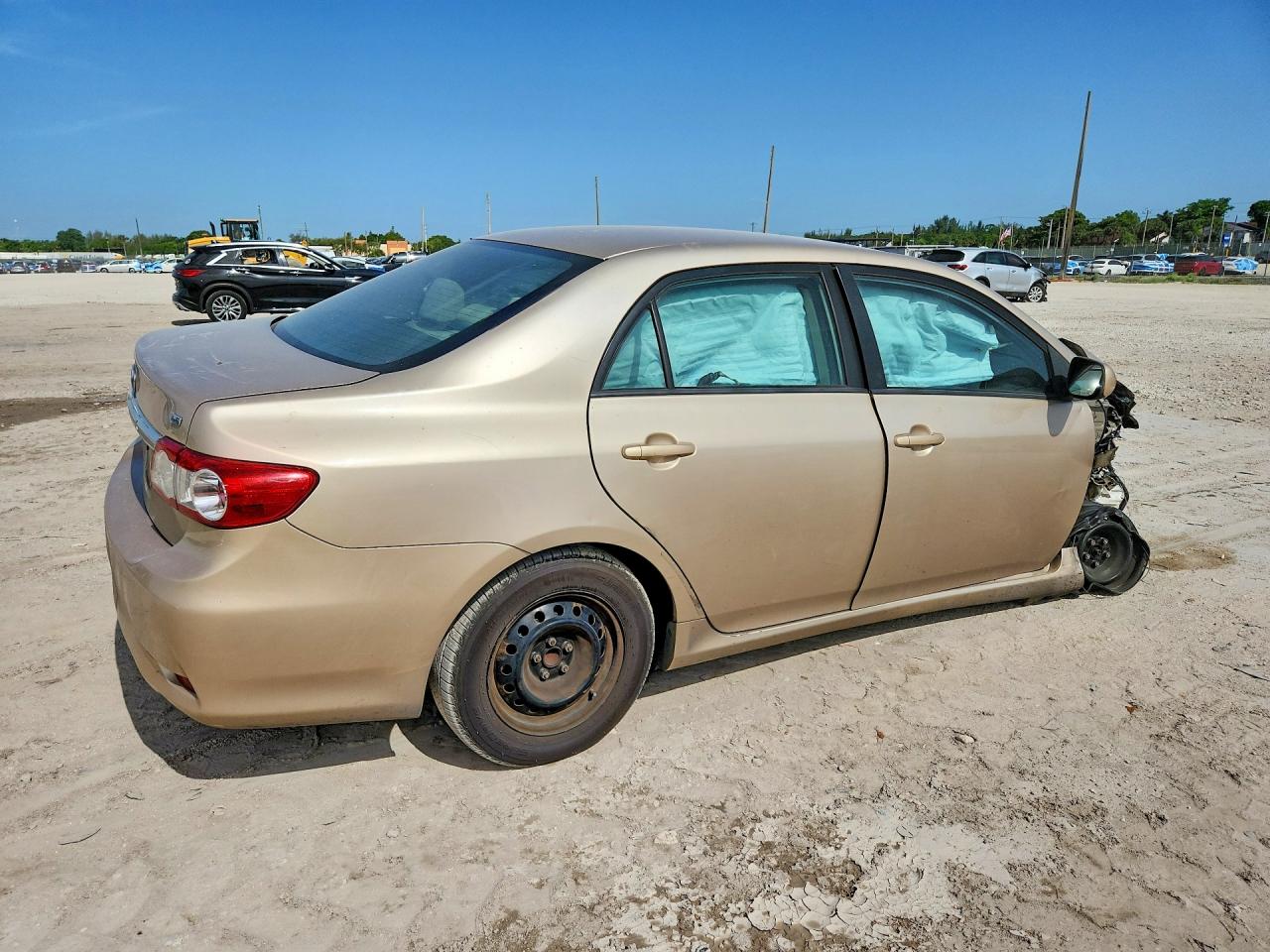 2011 TOYOTA COROLLA