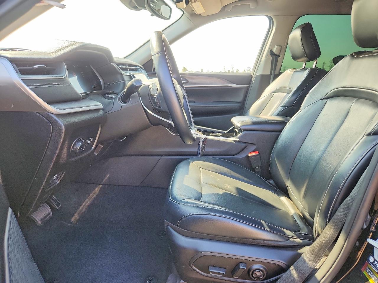 2021 JEEP CHEROKEE