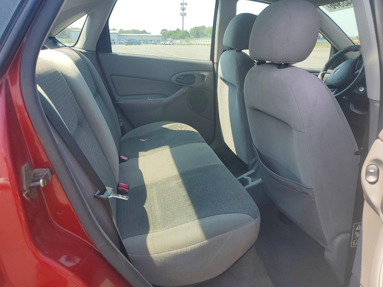 2003 FORD FOCUS