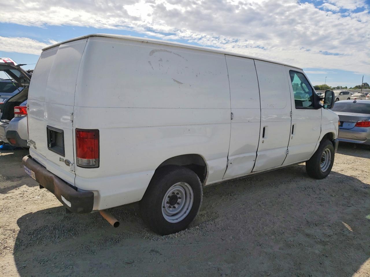 2011 FORD ECONOLINE