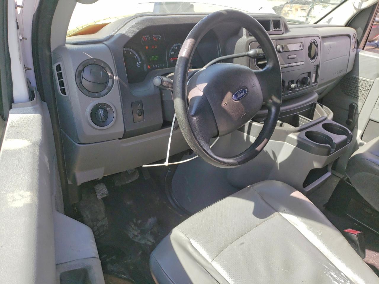 2011 FORD ECONOLINE