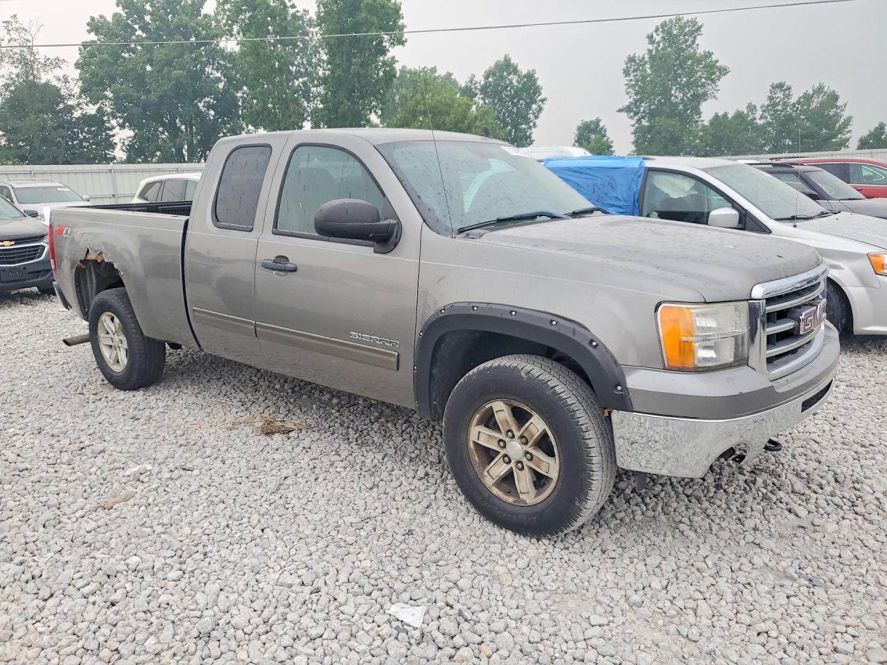 2013 GMC SIERRA